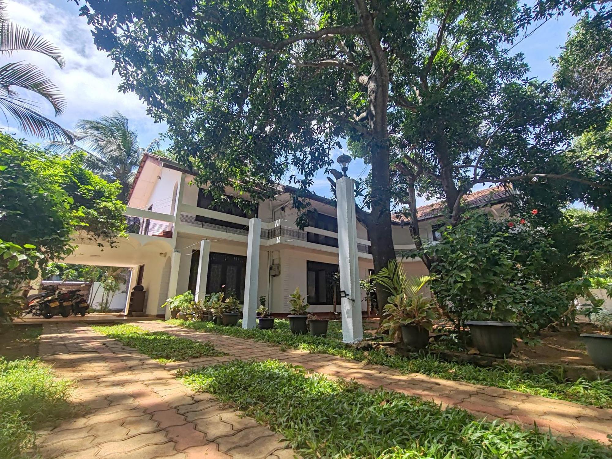 Nallur Residence Jaffna Extérieur photo